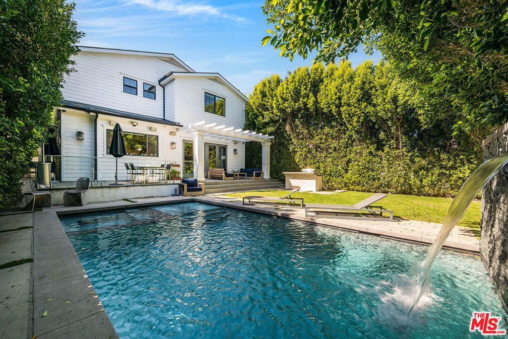 Photo of 4268 Colbath Avenue, Sherman Oaks, CA 91423 (MLS # 26662979)