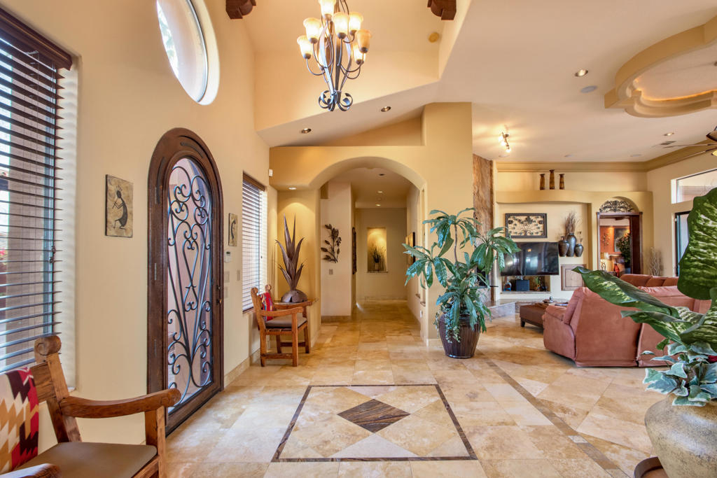Flores Montanas - Residential