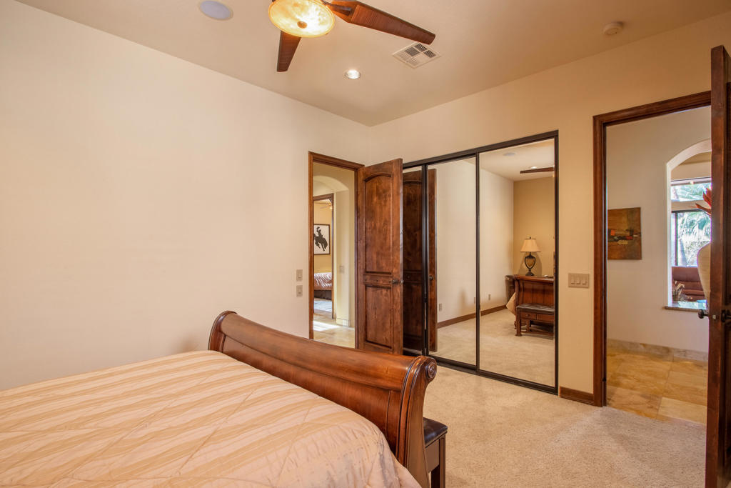 Flores Montanas - Residential