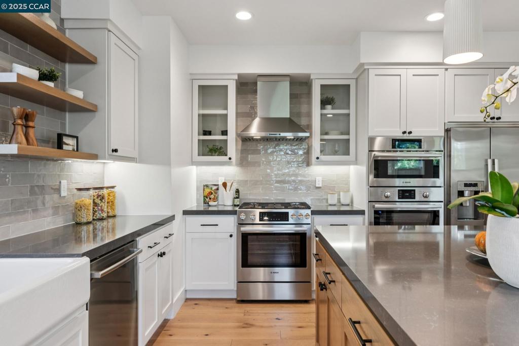 DOWNTOWN LAF - Residential