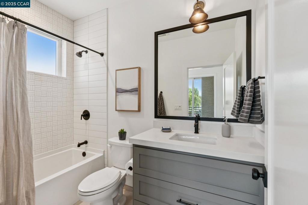 DOWNTOWN LAF - Residential