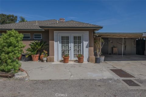 Photo of 3118 Goodview Trail, Los Angeles, CA 90068 (MLS # SR26033434)