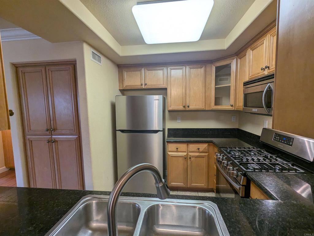 5057 Los Morros Way 112