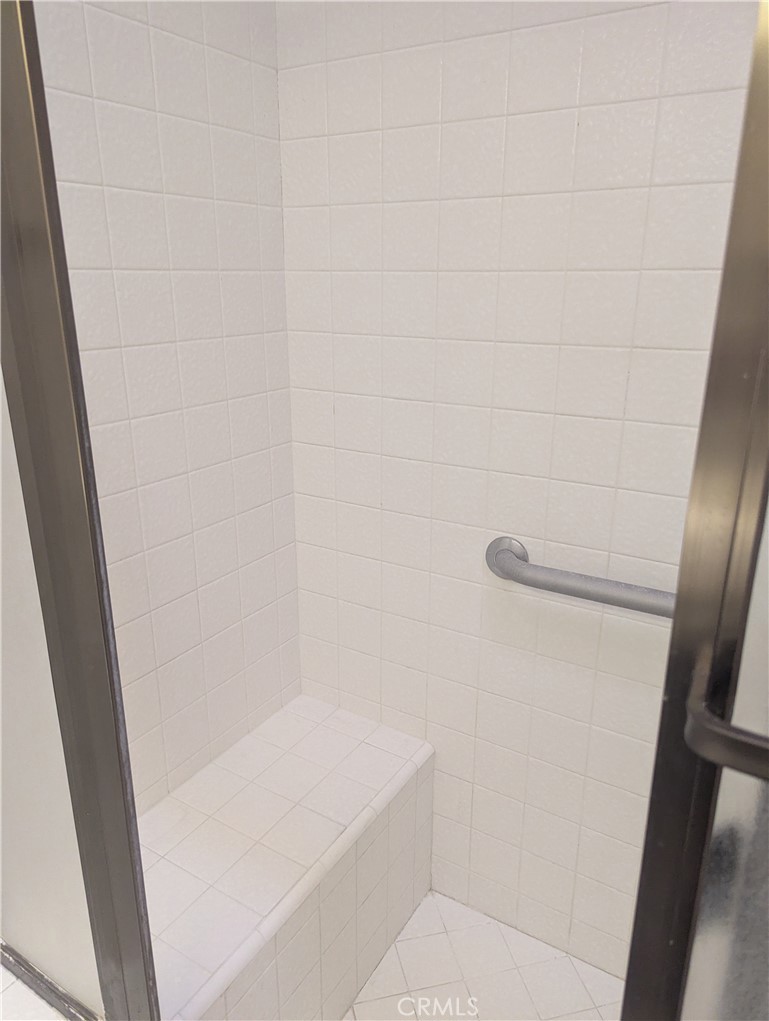 Meadowood (MEAW) - Residential Lease