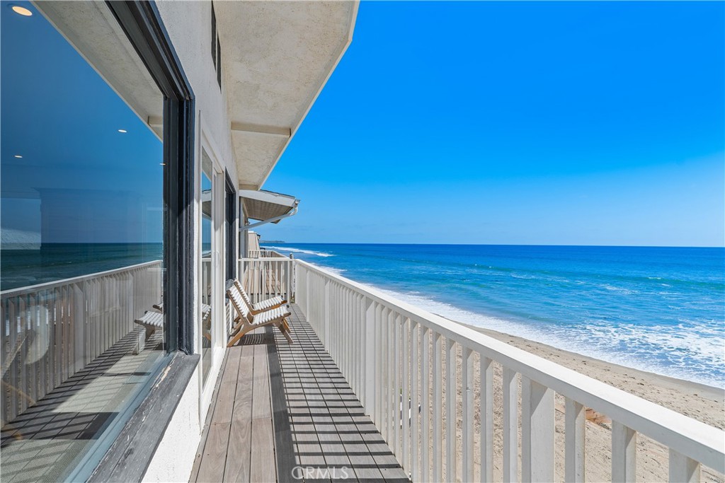 Beach Road Custom (BR) - Residential