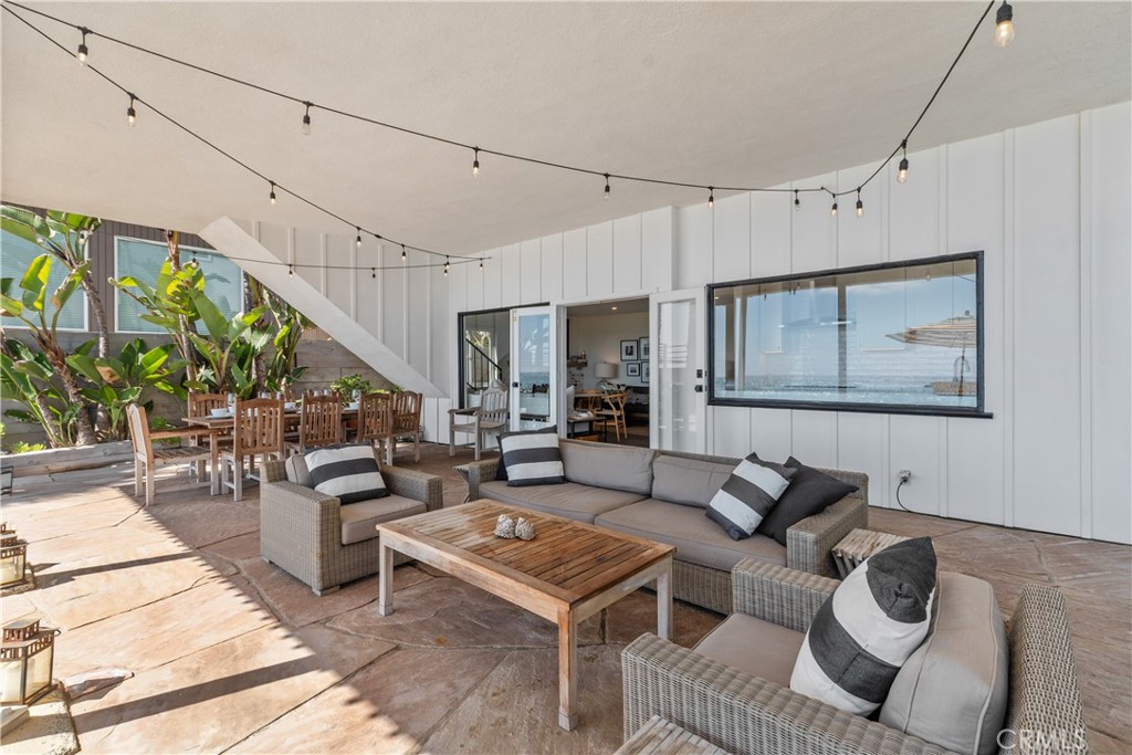 Beach Road Custom (BR) - Residential