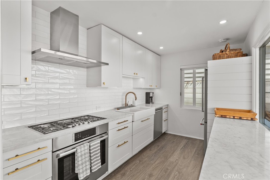 Beach Road Custom (BR) - Residential