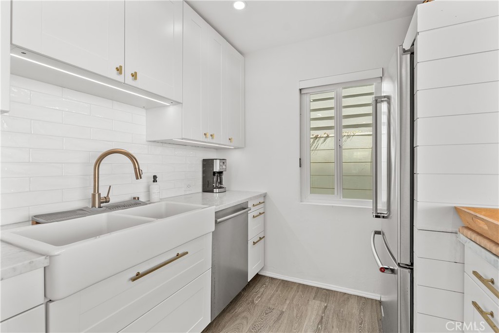 Beach Road Custom (BR) - Residential