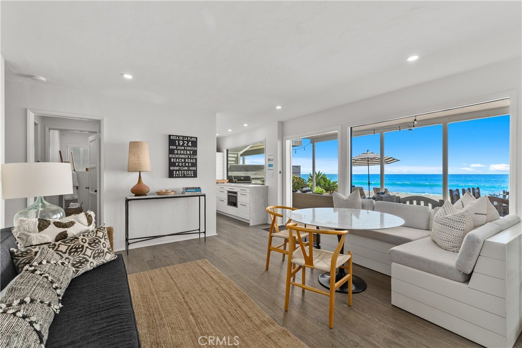 Beach Road Custom (BR) - Residential