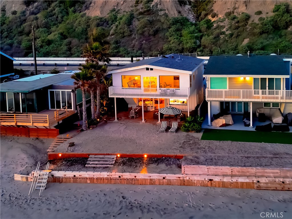 Beach Road Custom (BR) - Residential
