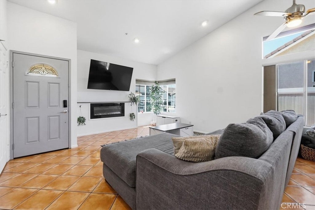 5175 Melbourne