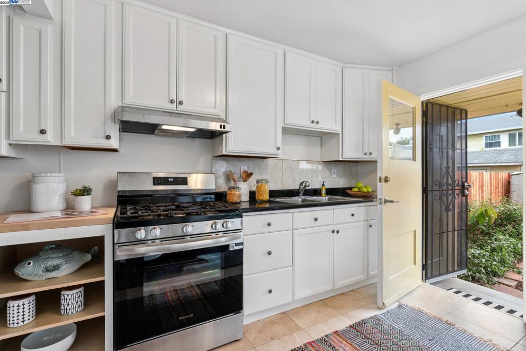 WOODSTOCK - Residential