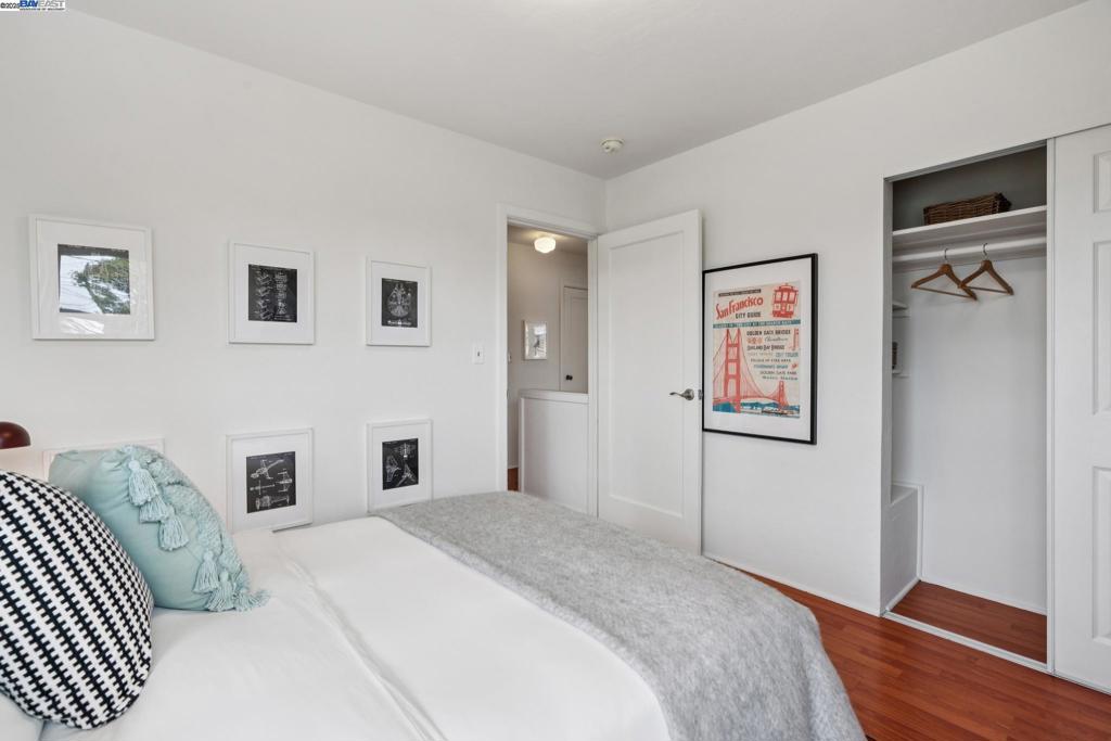 WOODSTOCK - Residential