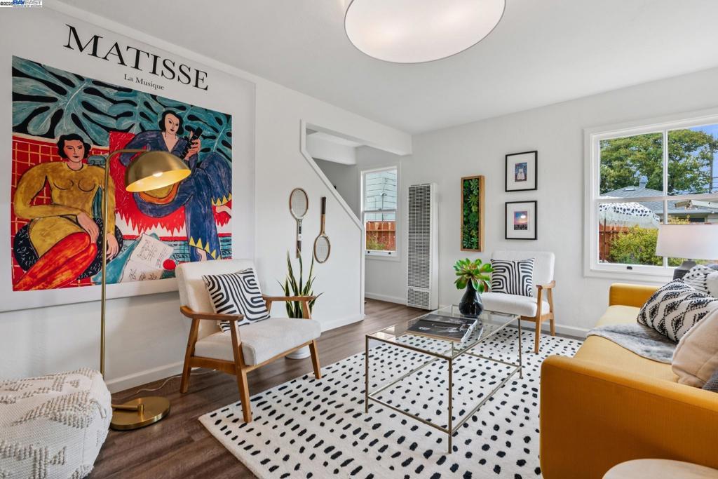 WOODSTOCK - Residential