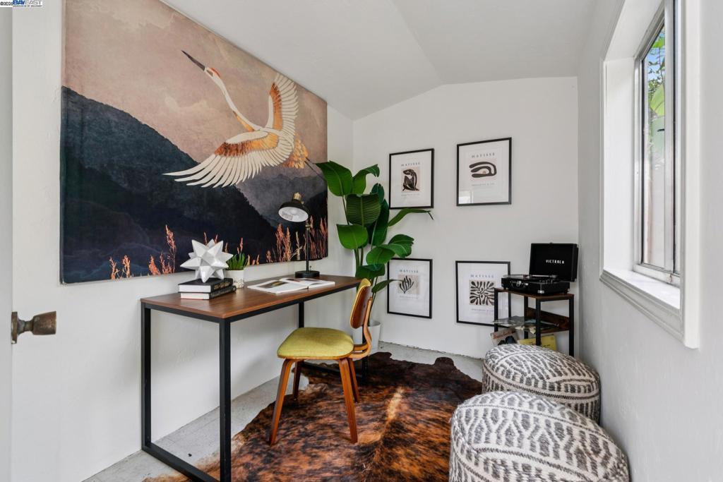 WOODSTOCK - Residential