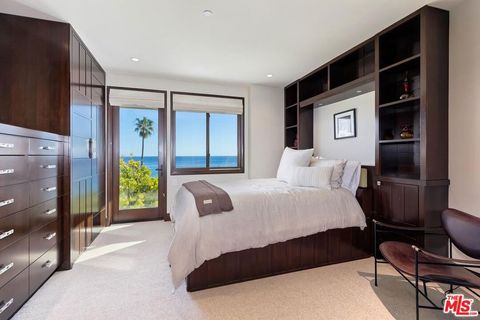 Tiny photo for 88 Emerald, Laguna Beach, CA 92651 (MLS # 26662235)
