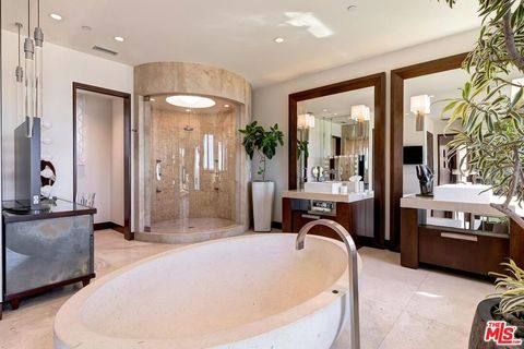 Tiny photo for 88 Emerald, Laguna Beach, CA 92651 (MLS # 26662235)