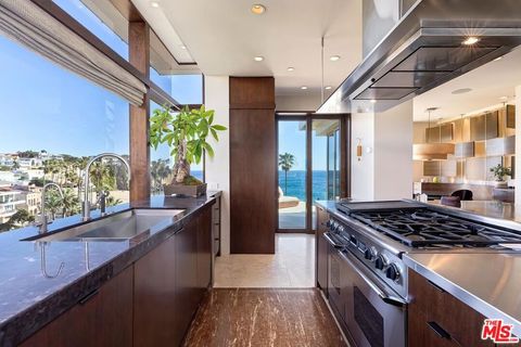 Tiny photo for 88 Emerald, Laguna Beach, CA 92651 (MLS # 26662235)