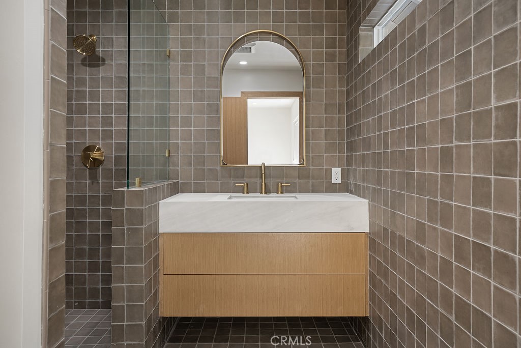 Country Club II (MMC2) - Residential