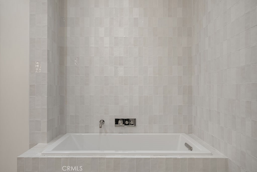 Country Club II (MMC2) - Residential