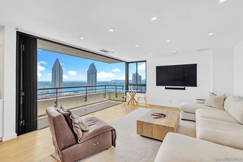 Photo of 700 Front St St #1805, San Diego, CA 92101 (MLS # 250032782SD)