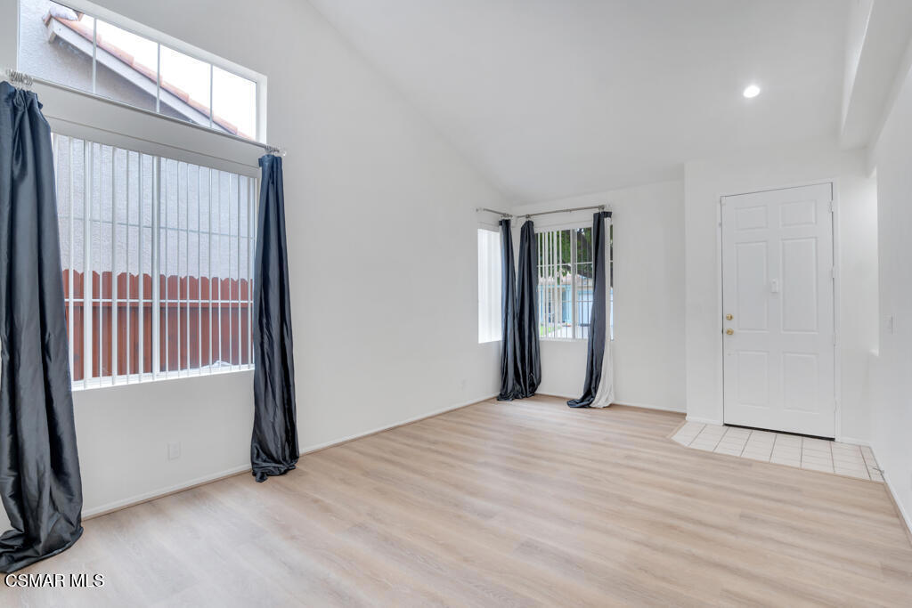 Greystone 1 - 484901 - Residential Lease