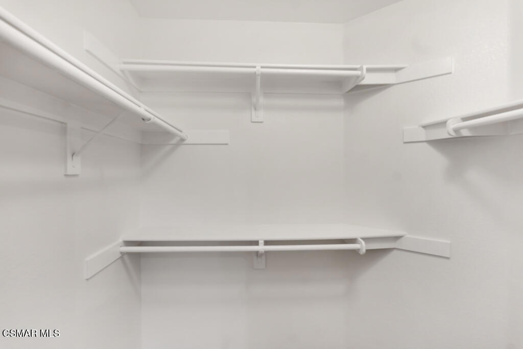 Greystone 1 - 484901 - Residential Lease