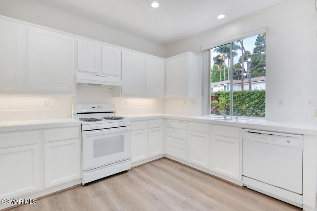 Greystone 1 - 484901 - Residential Lease