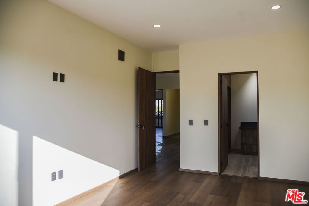 Photo of 108 Avenida La Espiga RoqueÃ±o 1, NA 76146 (MLS # 26716267)