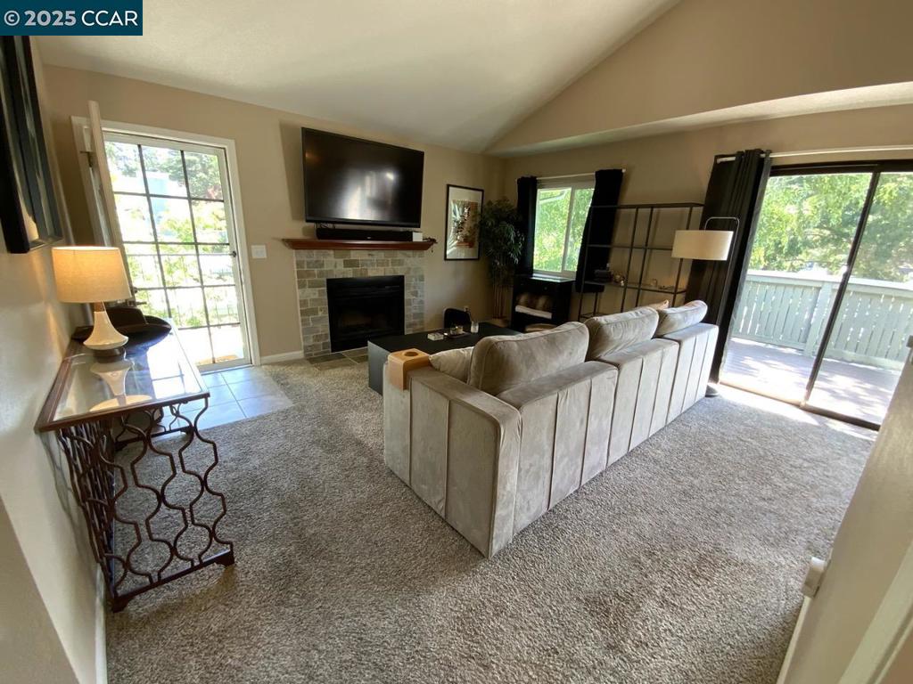 HERITAGE PLACE - Residential