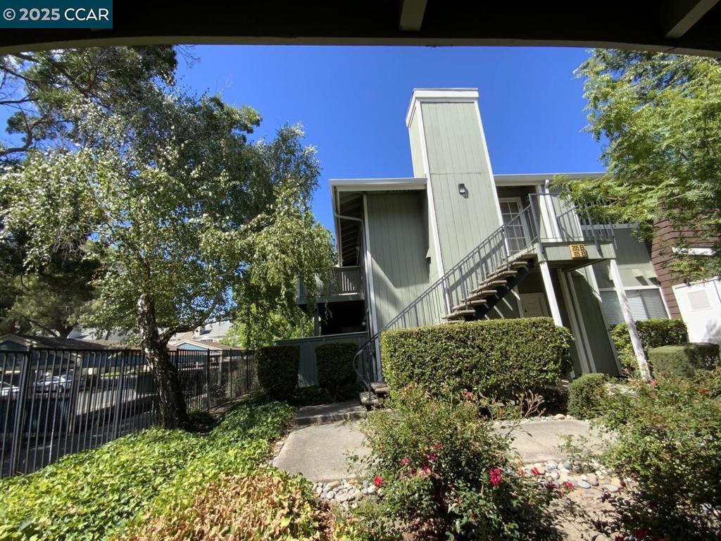 HERITAGE PLACE - Residential