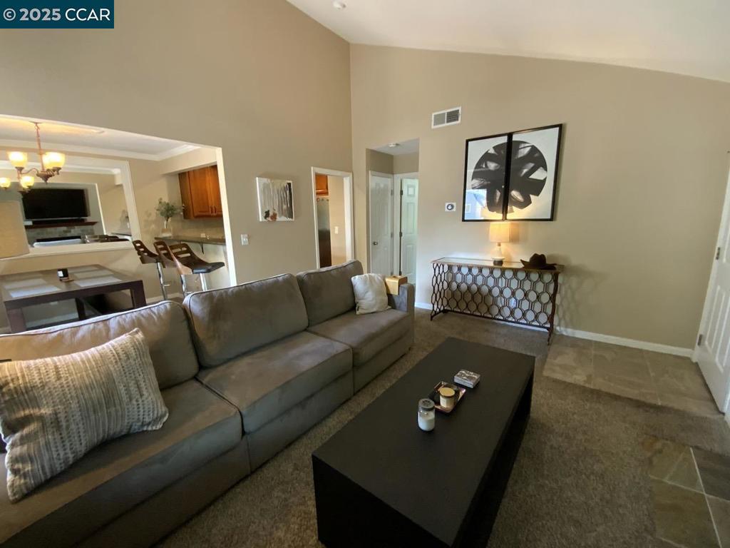 HERITAGE PLACE - Residential