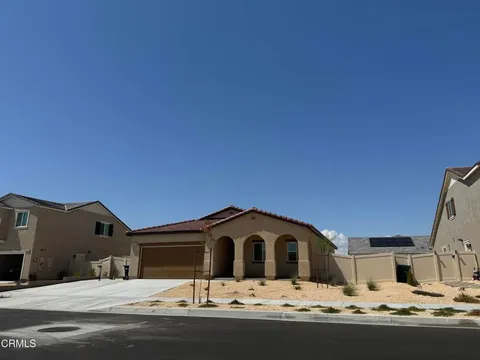 4251 Avenue J-3, Lancaster, CA 93536 - MLS#: V1-31523