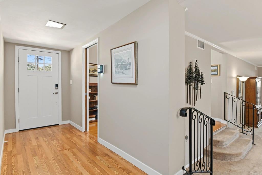 318 Rose View Place
