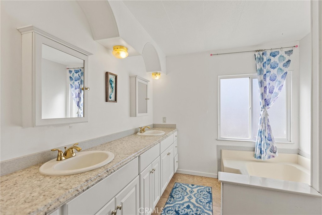 701 E Lassen Avenue 232