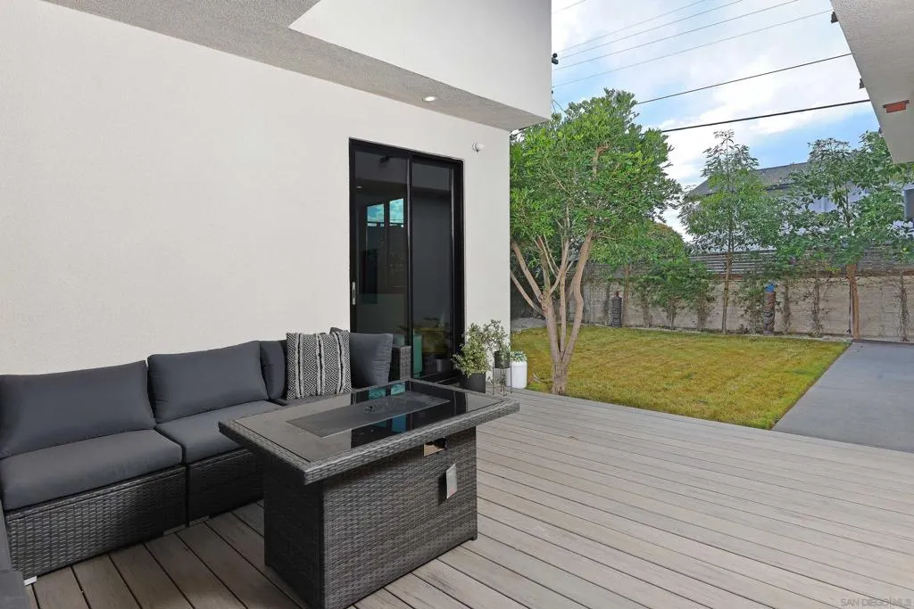 San Diego, California 92109, United States, 4 Bedrooms Bedrooms, ,6 BathroomsBathrooms,Residential,Active,231849