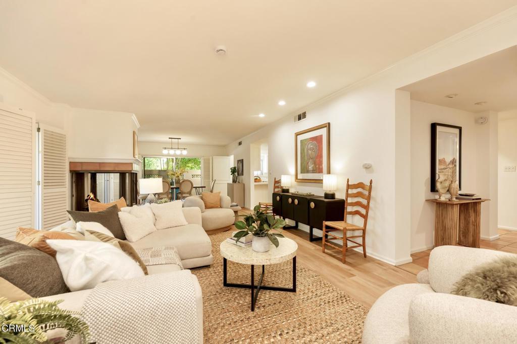 1255 S Orange Grove Boulevard 1