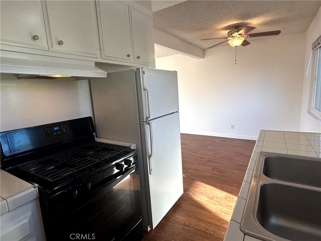 231 Avenida Monterey 10