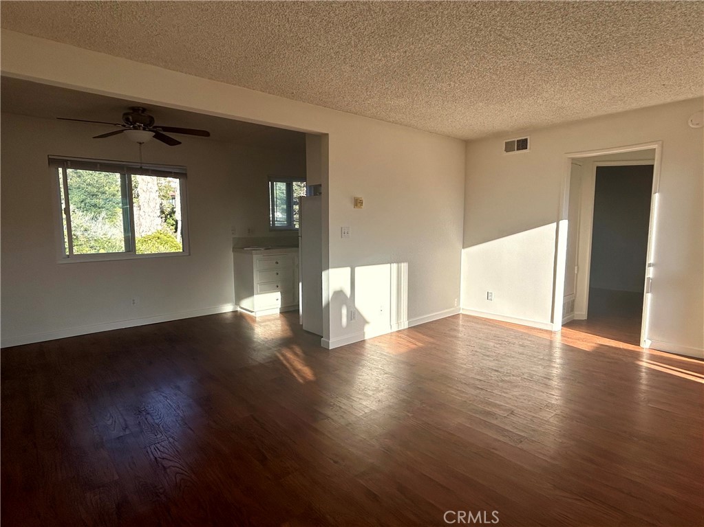 231 Avenida Monterey 10