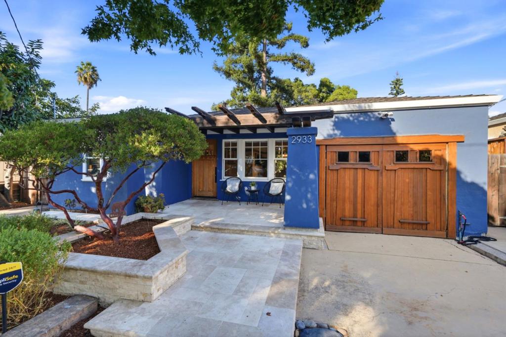 2933 Glendale Avenue