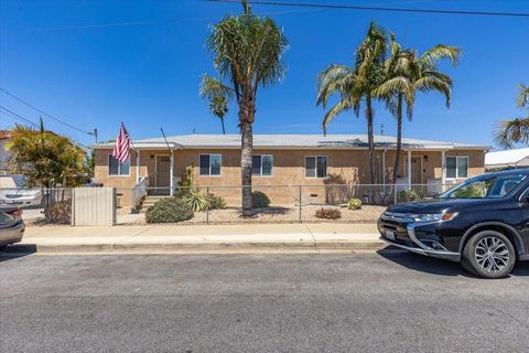 6328 30 Quillan St San Diego CA 92111