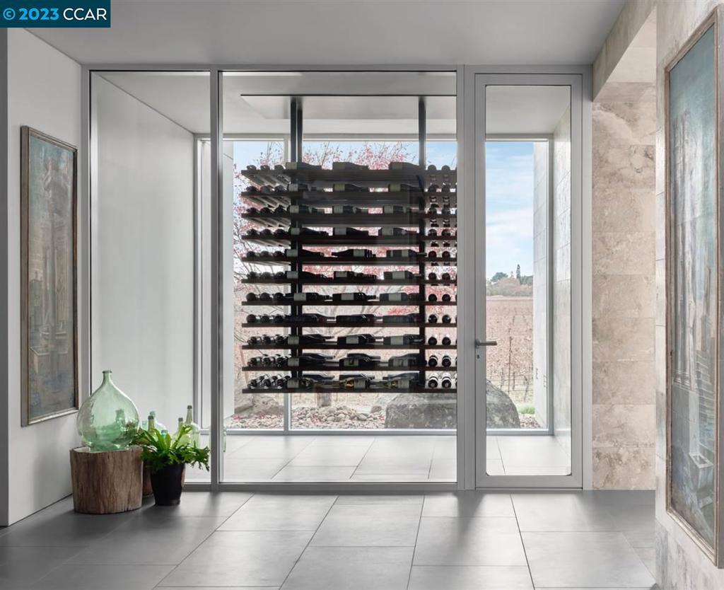 ST HELENA - Residential