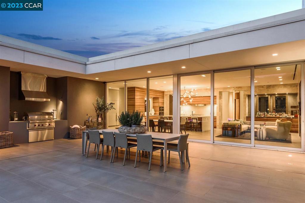 ST HELENA - Residential