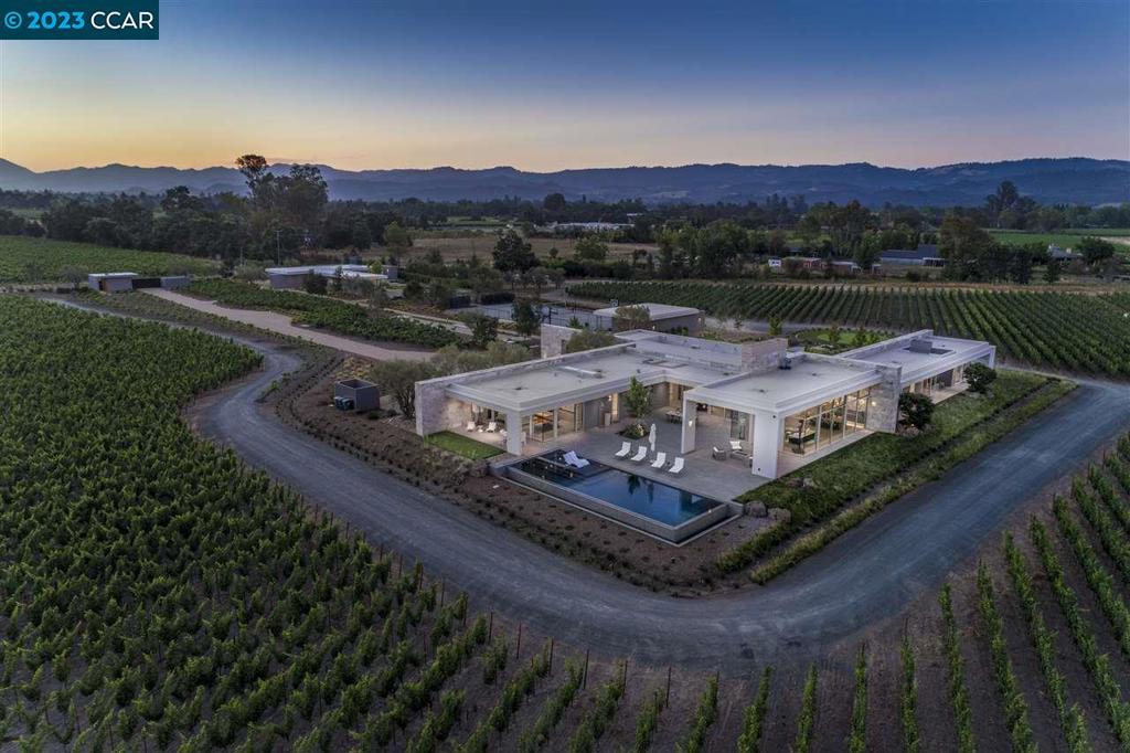 ST HELENA - Residential