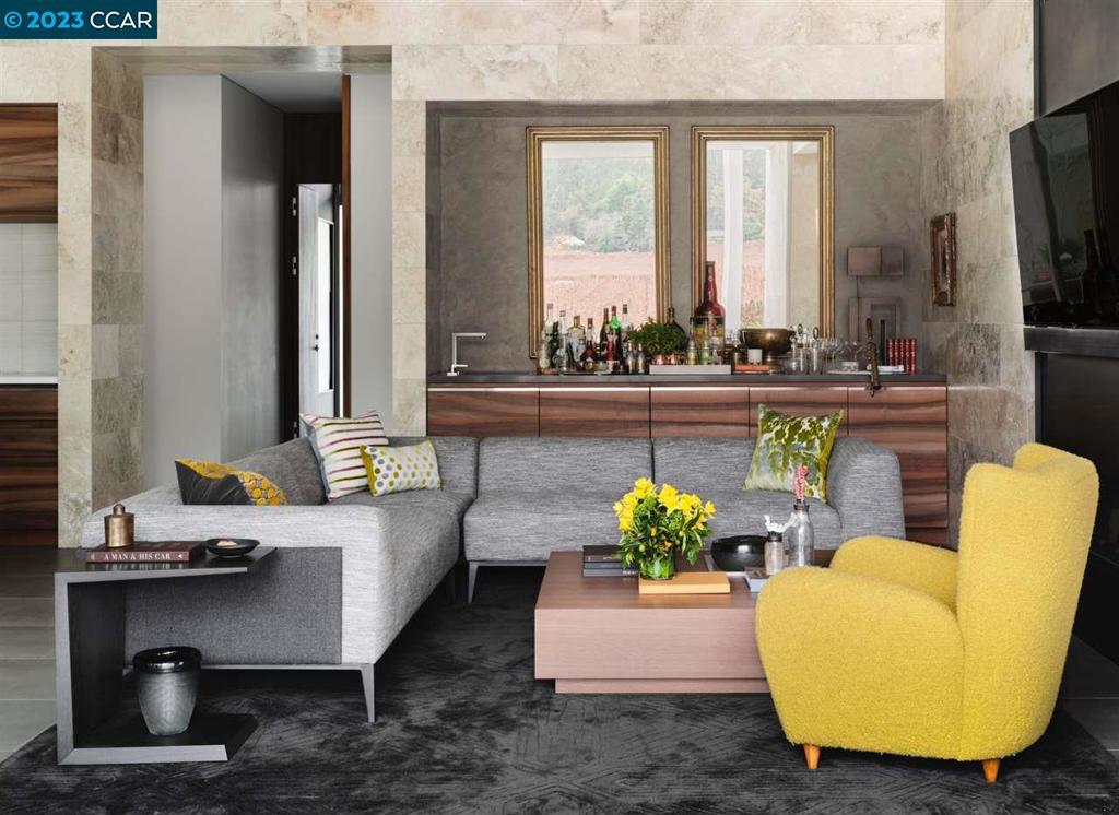 ST HELENA - Residential