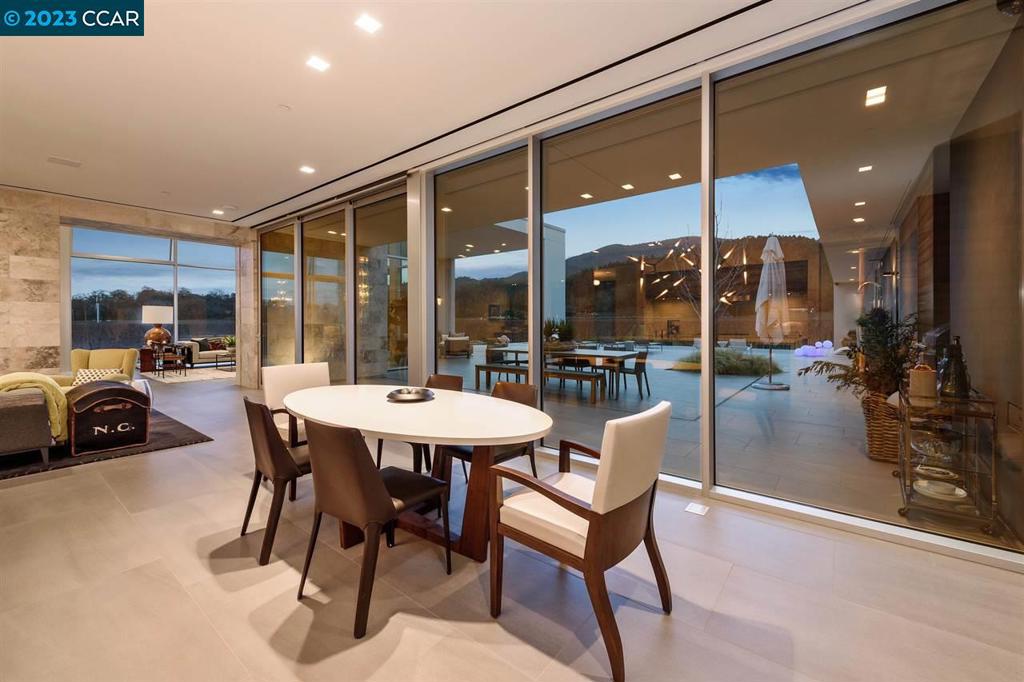 ST HELENA - Residential