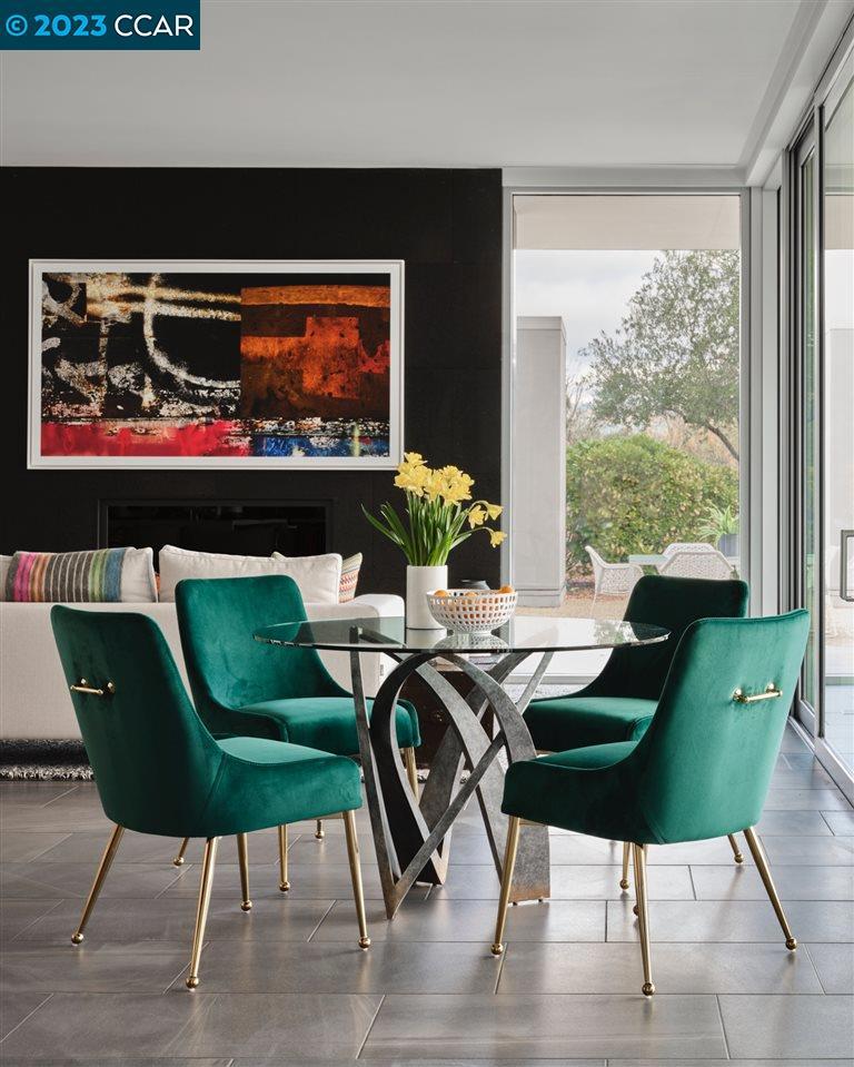 ST HELENA - Residential