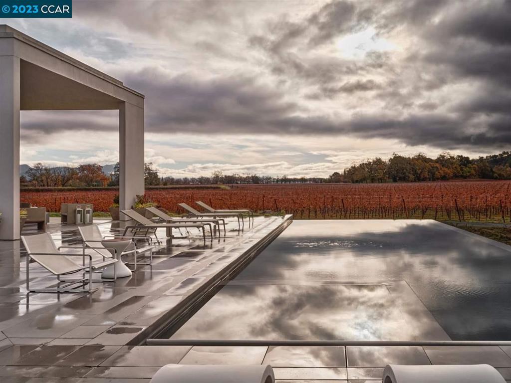 ST HELENA - Residential