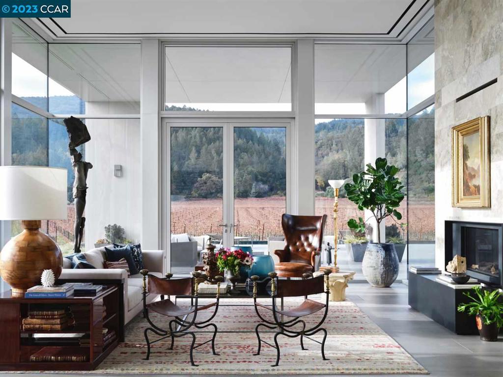 ST HELENA - Residential