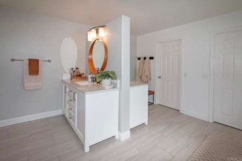 Tiny photo for 1573 Cypress Creek Court, Vista, CA 92084 (MLS # NDP2602165)